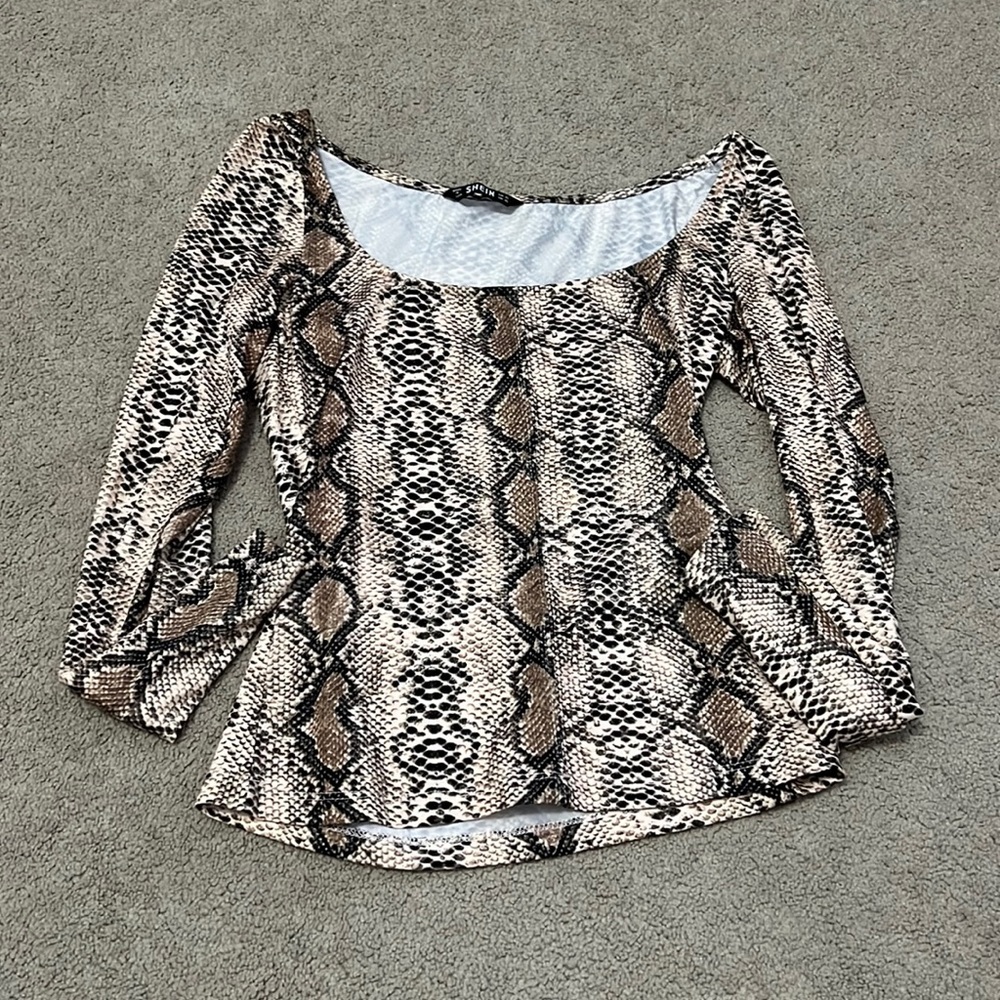 SHEIN top